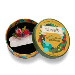 Festive Pavlova Brooch
