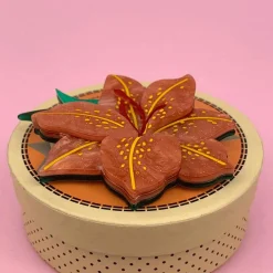 Frilly Lily Frond Brooch