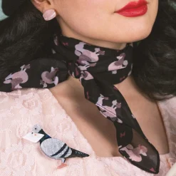 Le Prepose Brooch