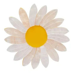 She Loves Me Daisy Brooch