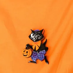 Treat Seeker Cat Brooch